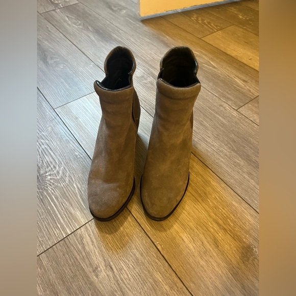 Sorel Women's Suede After Hours Chelsea Wedge Boot 7.5 - Picture 10 of 14